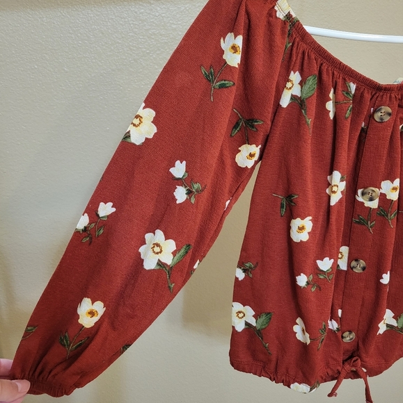 Wishful Park Women Floral Off Shoulder Red Long Sleeve Bardot top size Medium - Picture 3 of 6